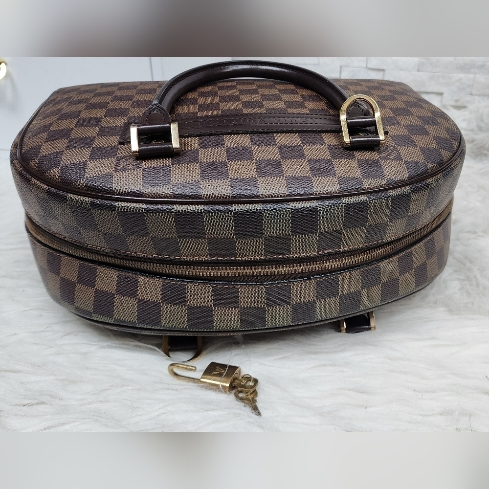 Louis Vuitton Nolita Handbag in Damier Ebene Canvas – Timeless Elegance (2005) - Picture 6 of 12